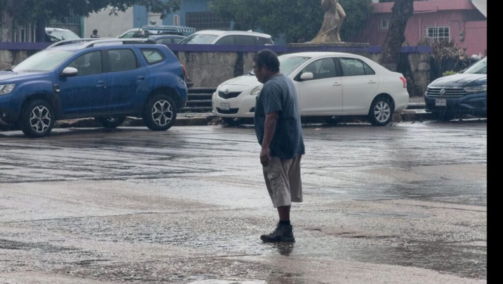 Frente frío 12 se combina con onda tropical y provoca lluvias y viento en Coatzacoalcos