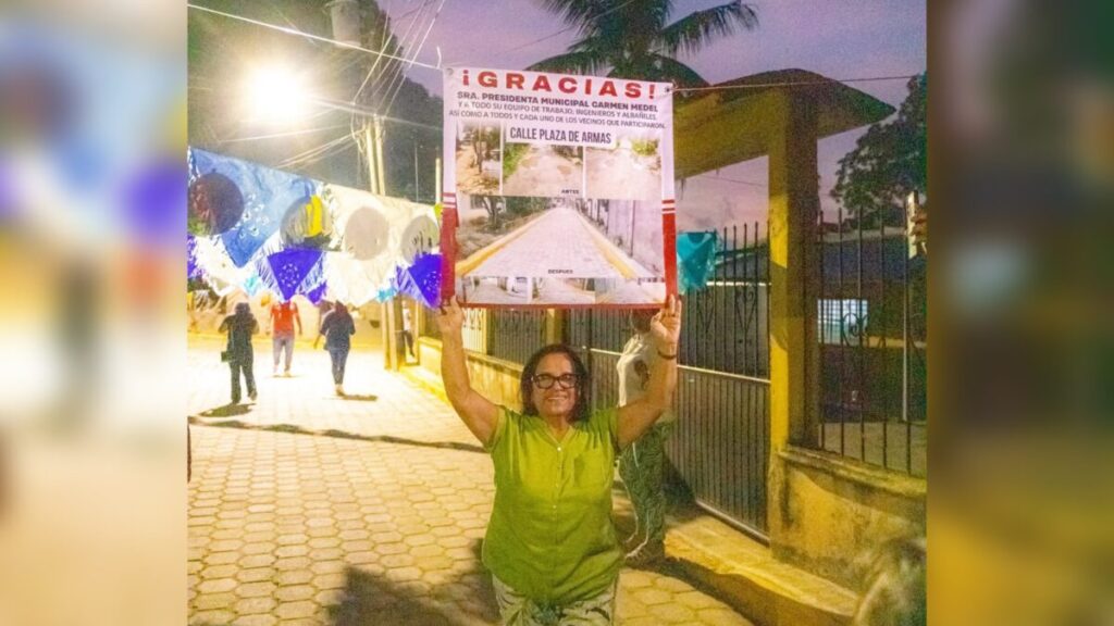 Carmen Medel Inaugura la Transformación del Callejón Plaza de Armas en la Colonia Ejido Tacoteno Carmen Medel Inaugura la Transformación del Callejón Plaza de Armas en la Colonia Ejido Tacoteno