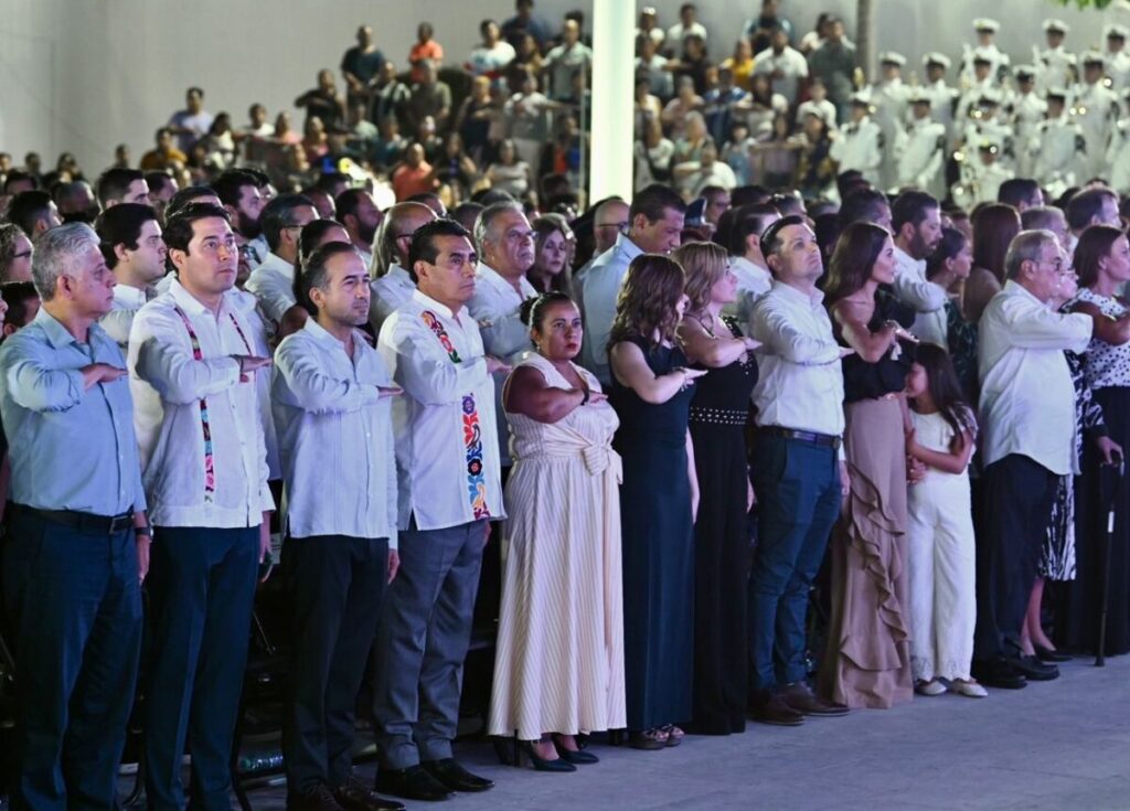 Asiste diputado Esteban Bautista a informe de labores en Boca del Río Asiste diputado Esteban Bautista a informe de labores en Boca del Río