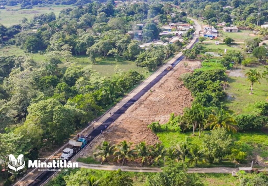 La zona rural también es Minatitlán: avanza la construcción del camino San Cristóbal – El Valedor