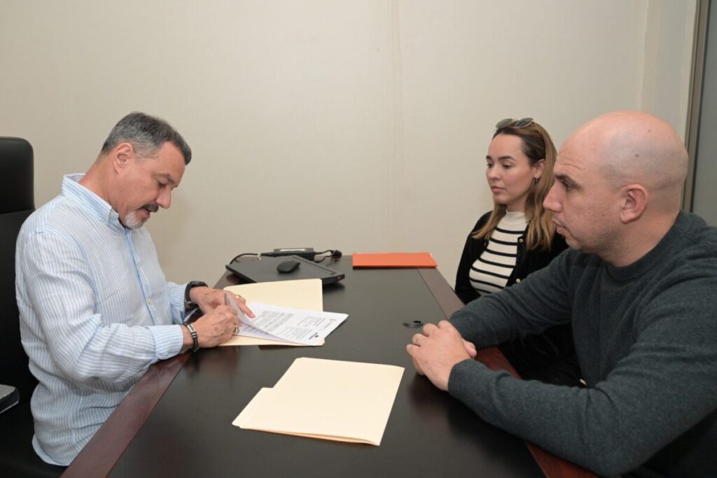 Firma el Ayuntamiento convenio con Grupo Madison para impulsar el desarrollo económico