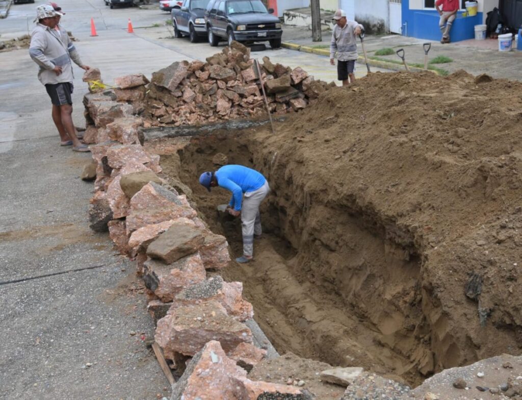 Fortalece Gobierno de Coatzacoalcos la infraestructura urbana en la Benito Juárez Norte Fortalece Gobierno de Coatzacoalcos la infraestructura urbana en la Benito Juárez Norte