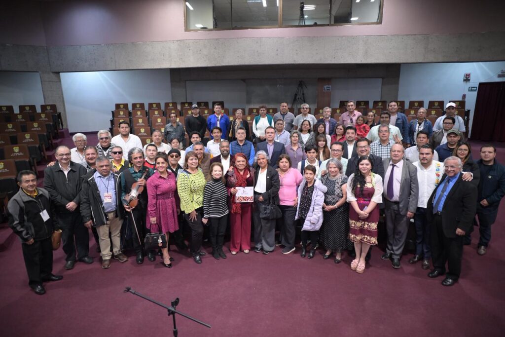En el Congreso, rinde diputada Victoria Gutiérrez su Primer Informe de labores