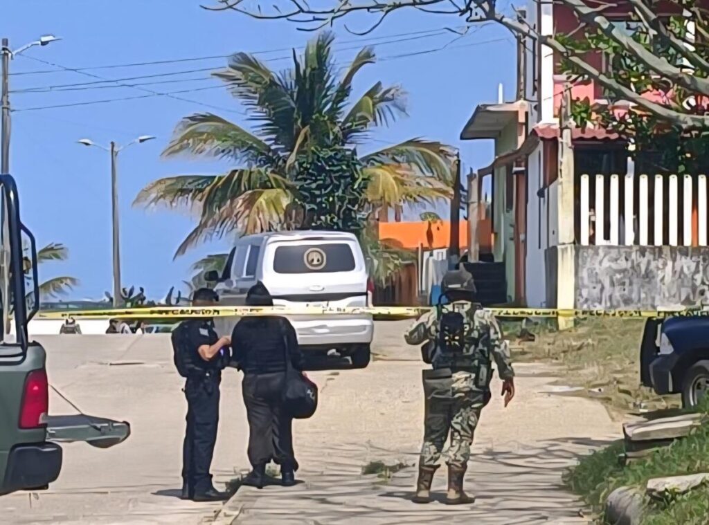 Abandonan hielera con presunta c4b3z4 hum4n4 y un mensaje en Villa Allende.