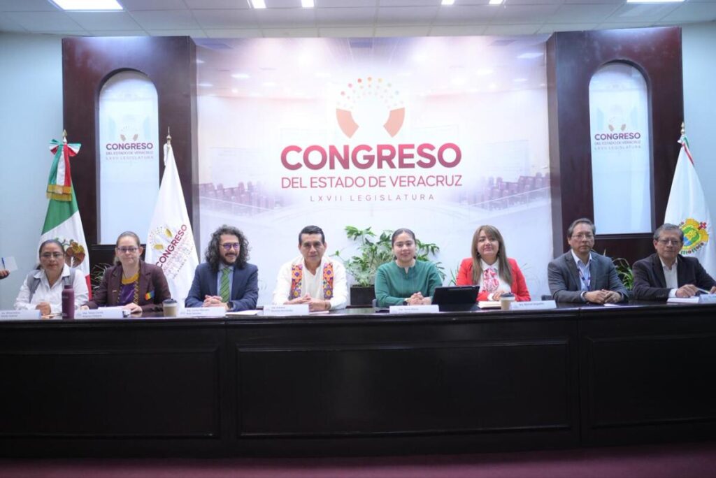 Capacita Congreso a municipios para elección de agentes y subagentes.