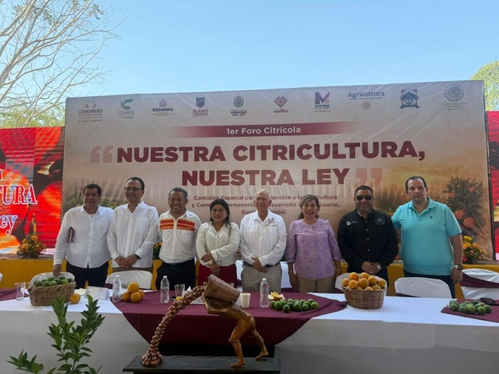 En Álamo, inician foros para nueva Ley de Citricultura.