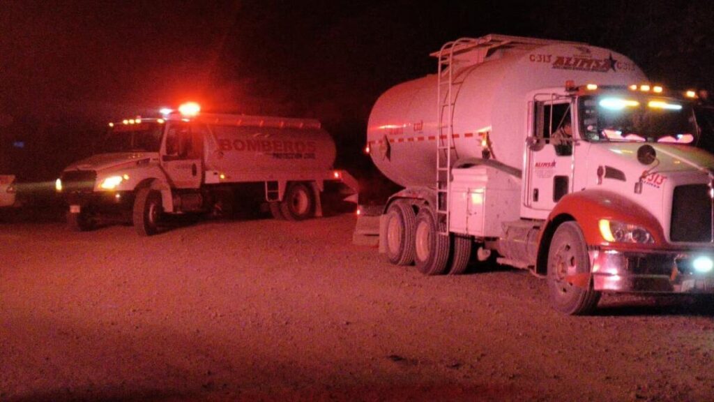 Pemex controla incendio en pozo exploratorio de Las Choapas; no hay lesionados