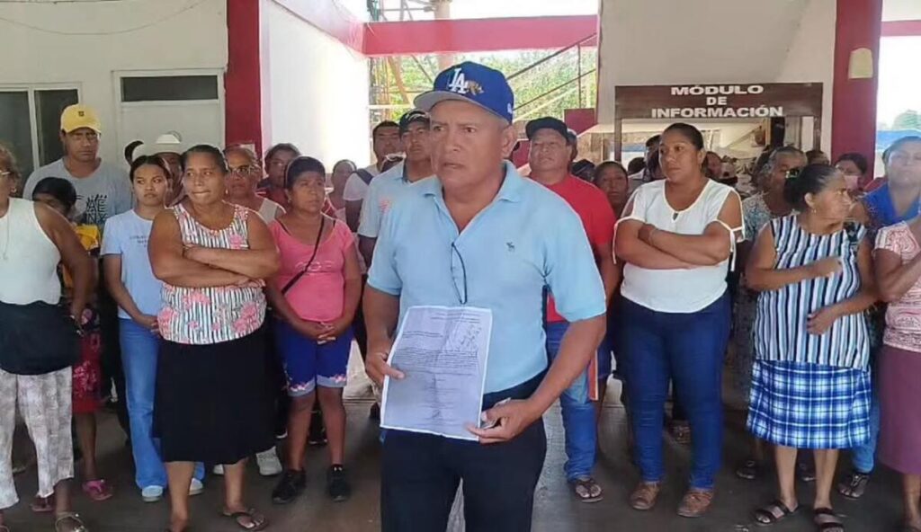 Pobladores de Minzapan ya no quieren pertenecer a Pajapan y buscarán otro municipio.