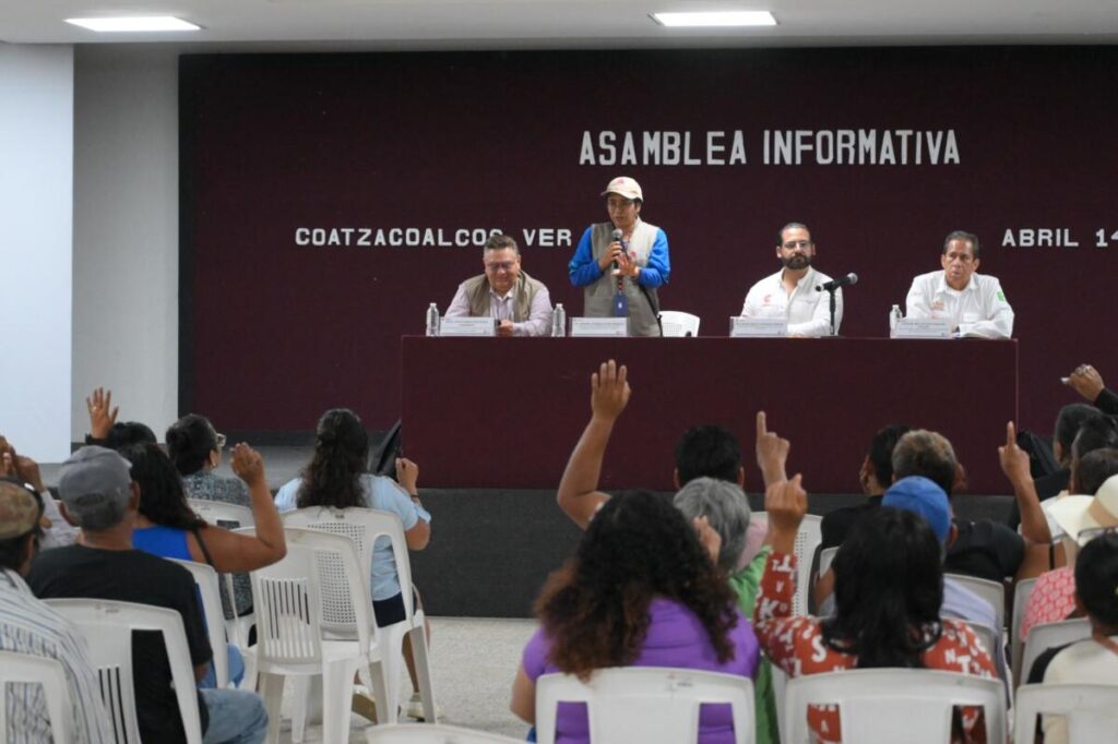 Realizarán tercera etapa de reubicación de familias en Coatzacoalcos por obras del Corredor Interoceánico