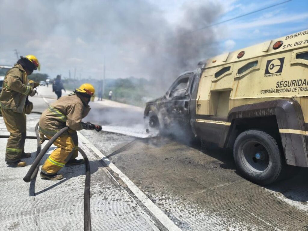 Se incendia vehículo de valores en Las Matas; trasladaban efectivo. Se incendia vehículo de valores en Las Matas; trasladaban efectivo.