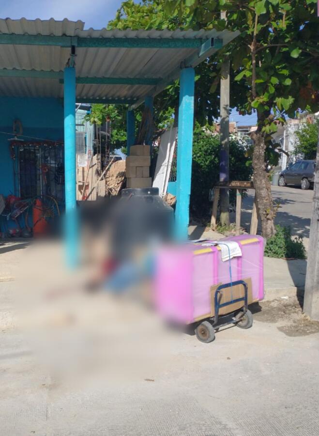 A plena luz del día, 4$in4n a comerciante en Acayucan A plena luz del día, 4$in4n a comerciante en Acayucan