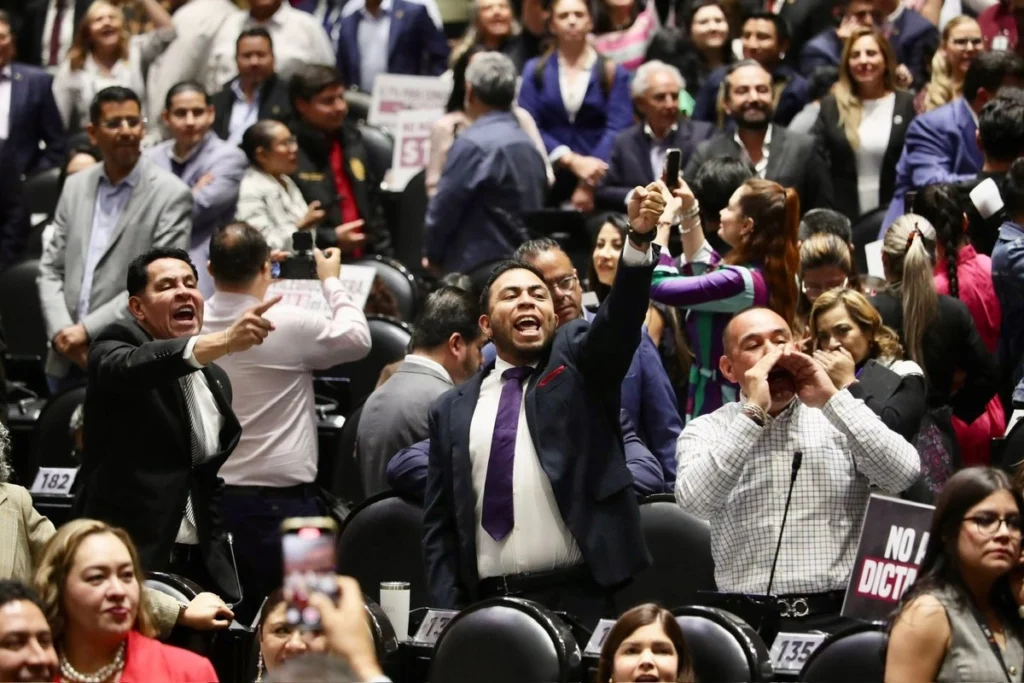 Aprueban Diputados ‘plan B’ de la reforma electoral en lo particular Aprueban Diputados ‘plan B’ de la reforma electoral en lo particular