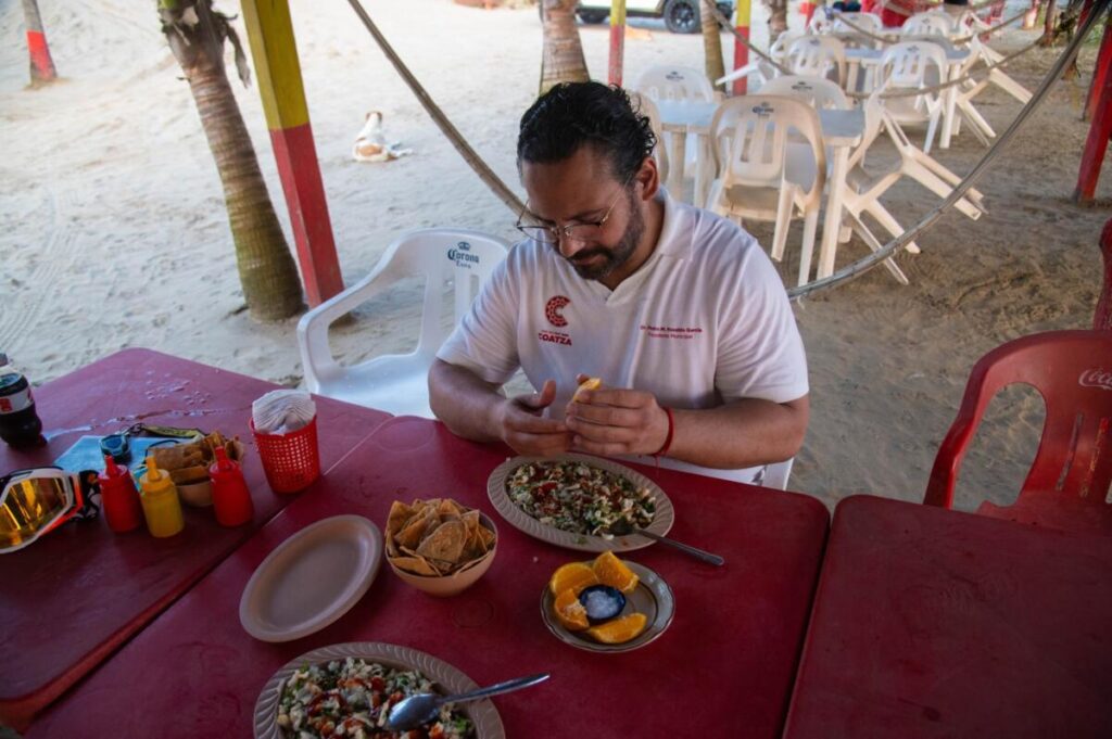 “La playa está limpia”: supervisa Pedro Miguel Rosaldo la costa de Coatzacoalcos ante inicio de la Semana Santa 2026