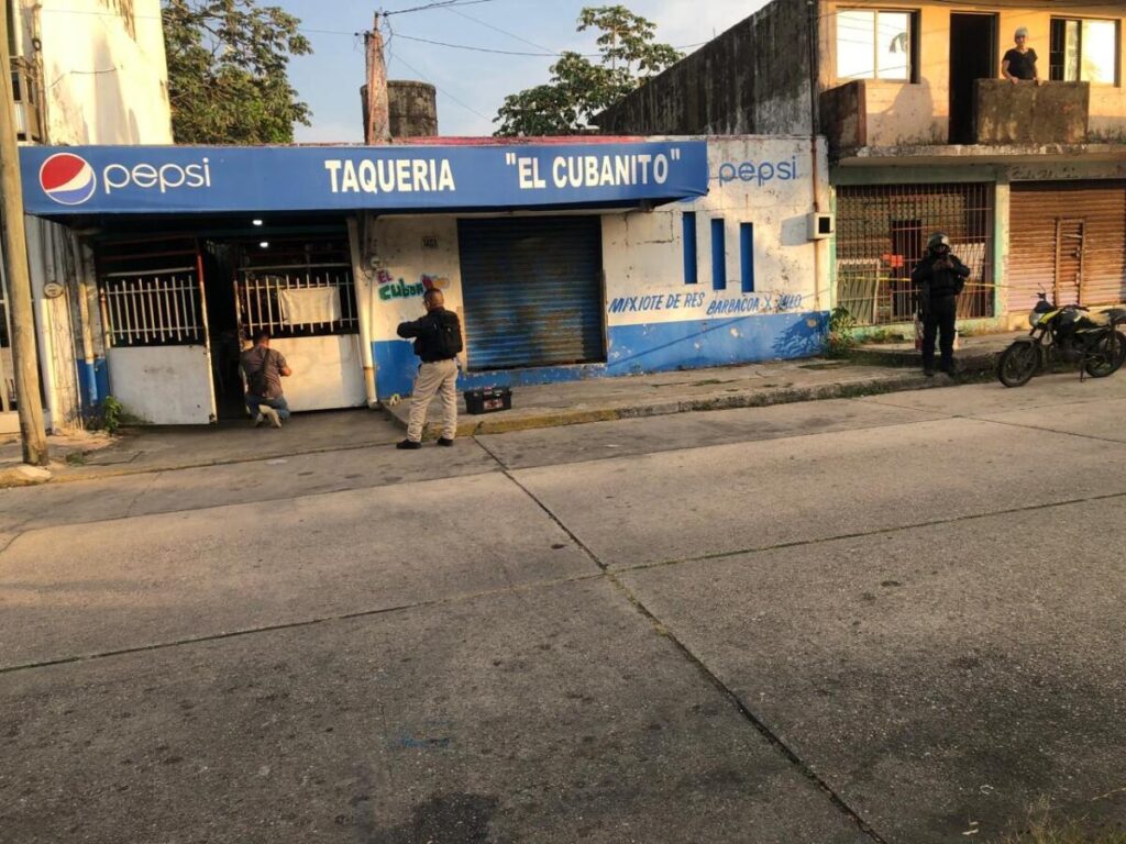 B4l34n taquería “El Cubanito” en Coatzacoalcos