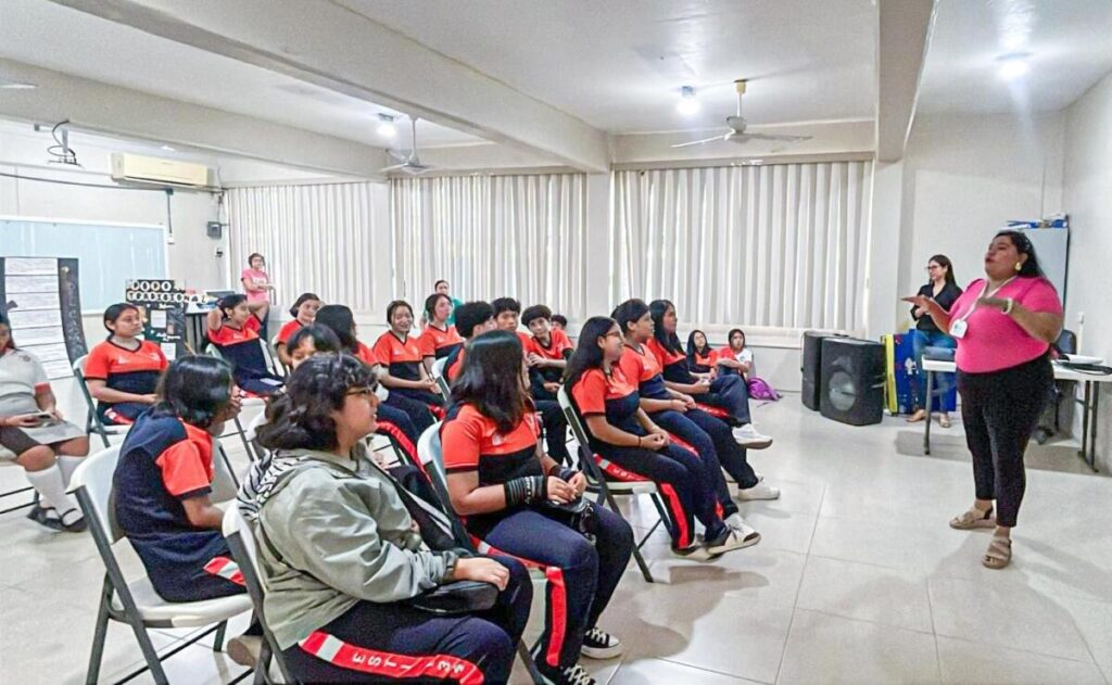 El Ayuntamiento de Cosoleacaque promueve la prevención del acoso escolar entre estudiantes