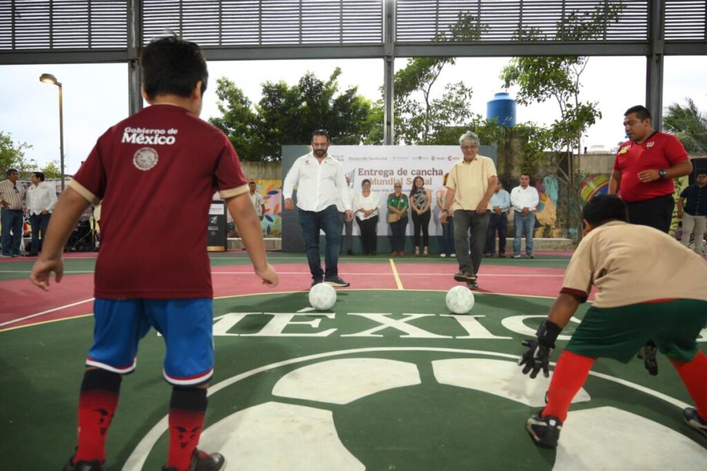 “Que ruede el balón”: inauguran canchas rehabilitadas del Mundial Social 2026 en Coatzacoalcos
