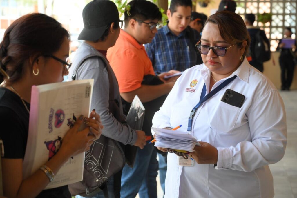 Programa Empléate abre oportunidades laborales para 911 personas en Coatzacoalcos Programa Empléate abre oportunidades laborales para 911 personas en Coatzacoalcos