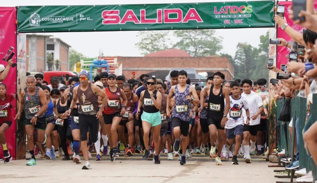 400 corredores hicieron latir a Cosoleacaque con esfuerzo y pasión