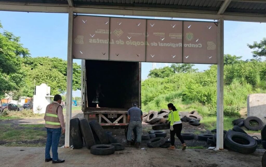 Más de 3 mil llantas en desuso dejan de contaminar en Coatzacoalcos tras ser trasladadas para su aprovechamiento