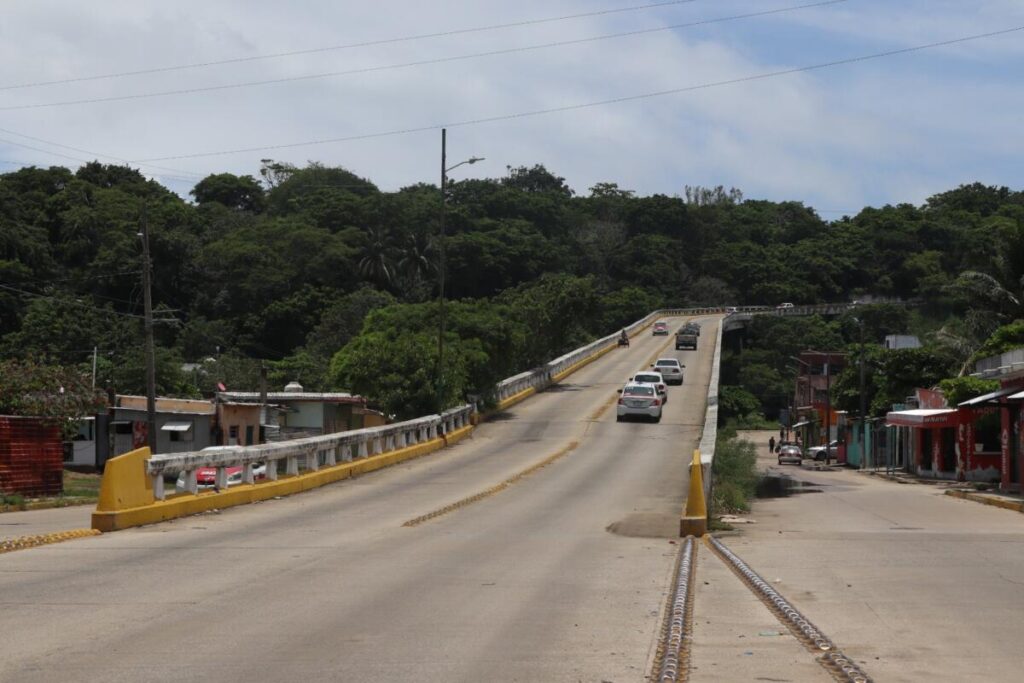 Ayuntamiento informa cierre temporal del puente de la avenida Uno por trabajos de rehabilitación