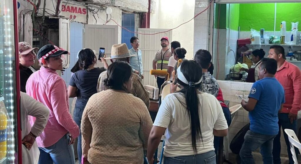 Acelera Pedro Miguel Rosaldo obras en mercados para reubicar a comerciantes del Centro en octubre
