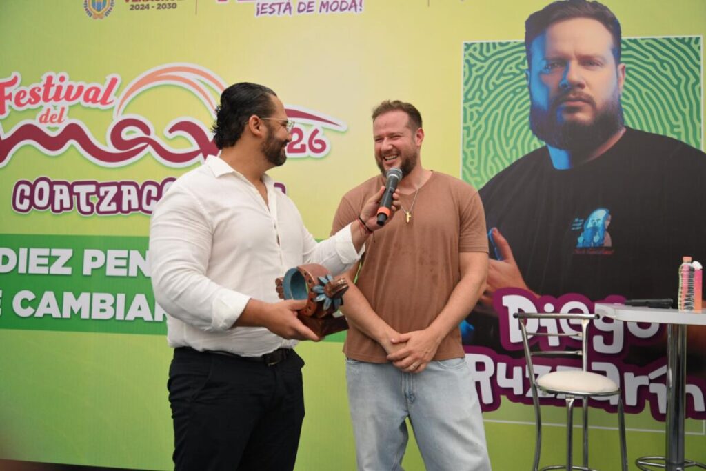 Resalta Pedro Miguel pensamiento de Diego Ruzzarín y agradece el respaldo de Rocío Nahle al Festival del Mar