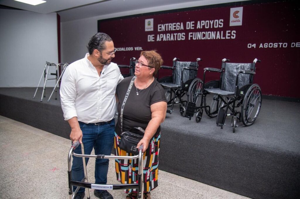 “Es el pueblo, siempre el pueblo”: Pedro Miguel Rosaldo García entrega apoyos derivados de las audiencias ciudadanas