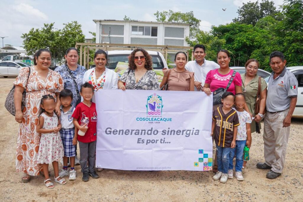 Amplía Ayuntamiento de Cosoleacaque apoyo a instituciones educativas