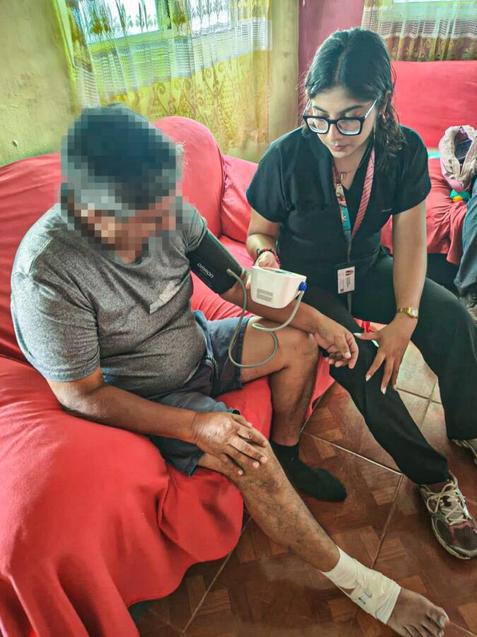 Brinda Cosoleacaque atención médica directa a familias afectadas por las lluvias Brinda Cosoleacaque atención médica directa a familias afectadas por las lluvias