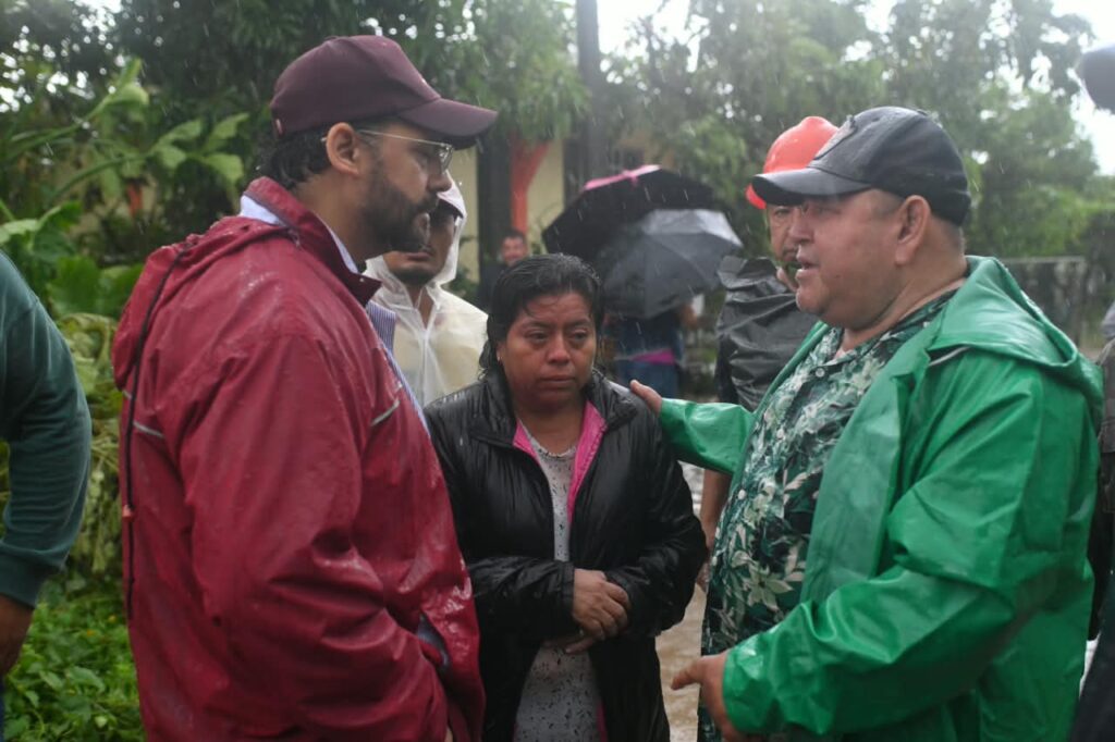 Pedro Miguel Rosaldo García brinda acompañamiento a familia afectada por tr4g3d!@ en Villa Allende